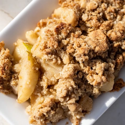 Spiced Apple Crumble Dessert